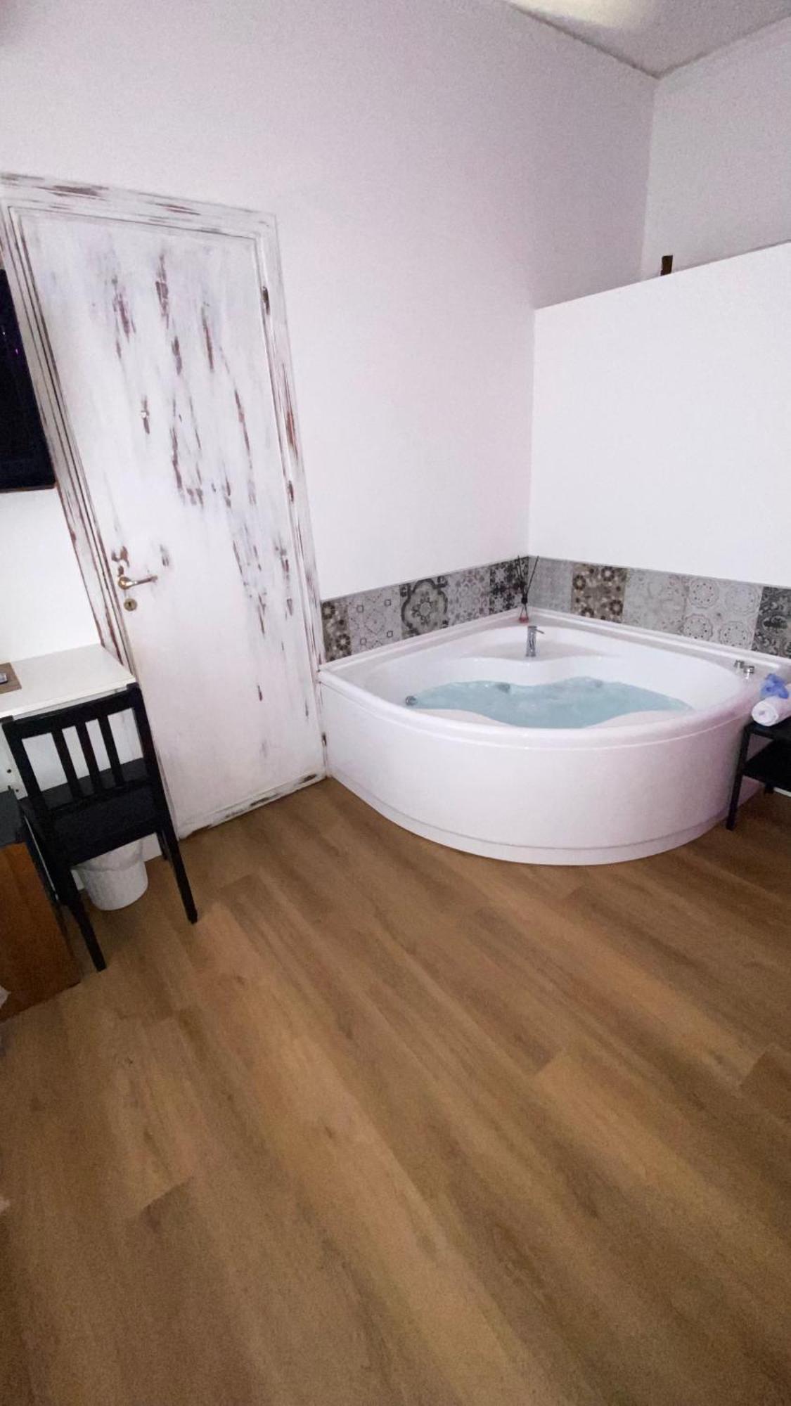 Suitesicily Rooms Palermo Altavilla Milicia Exterior foto