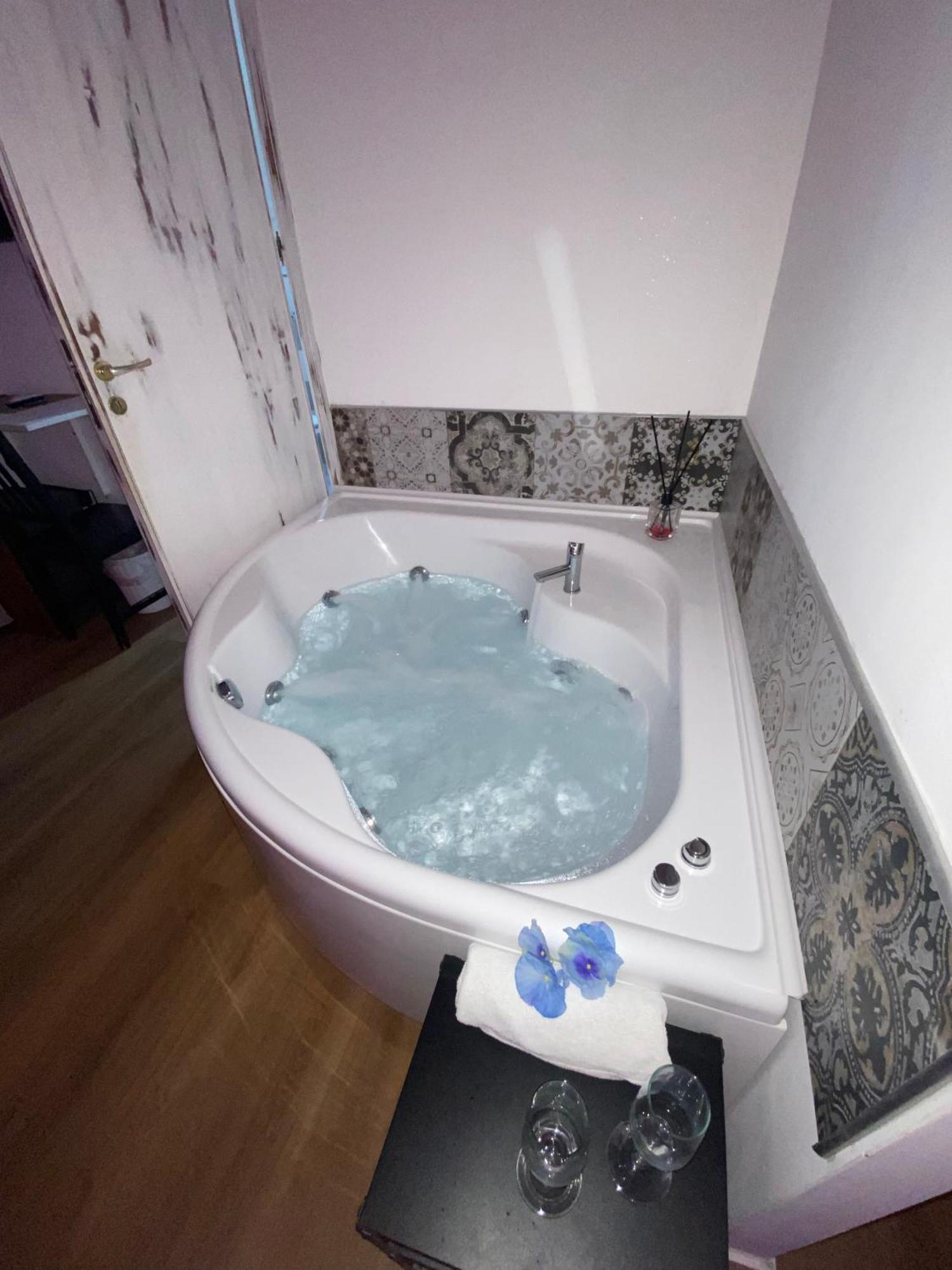 Suitesicily Rooms Palermo Altavilla Milicia Exterior foto